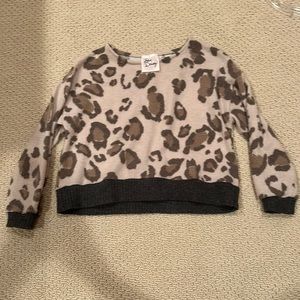 Love daisy leopard print sweater